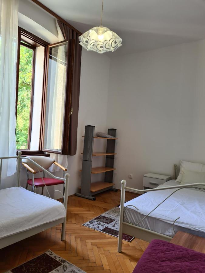 Se-Na Apartment Pula Ngoại thất bức ảnh