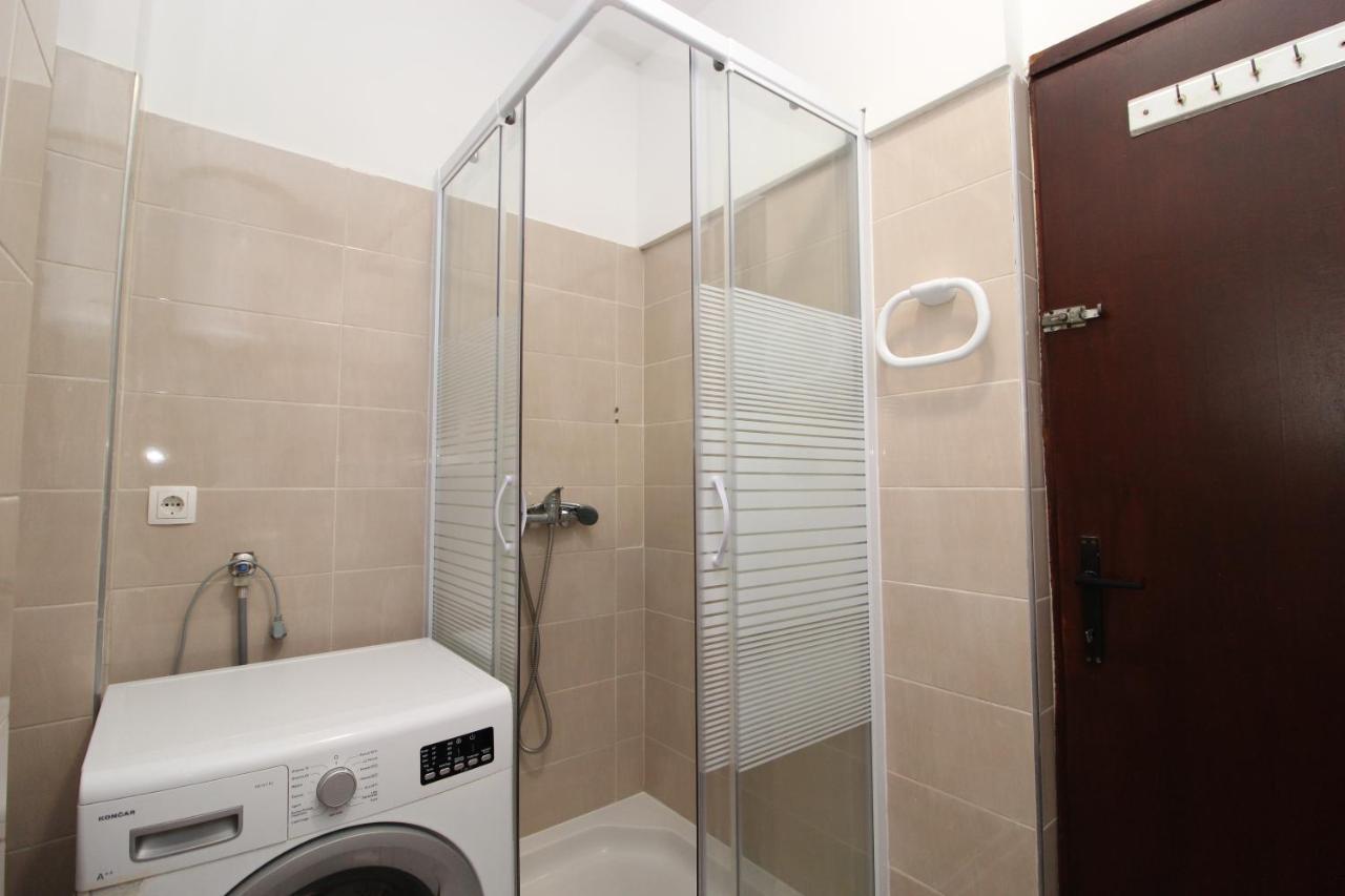 Se-Na Apartment Pula Ngoại thất bức ảnh
